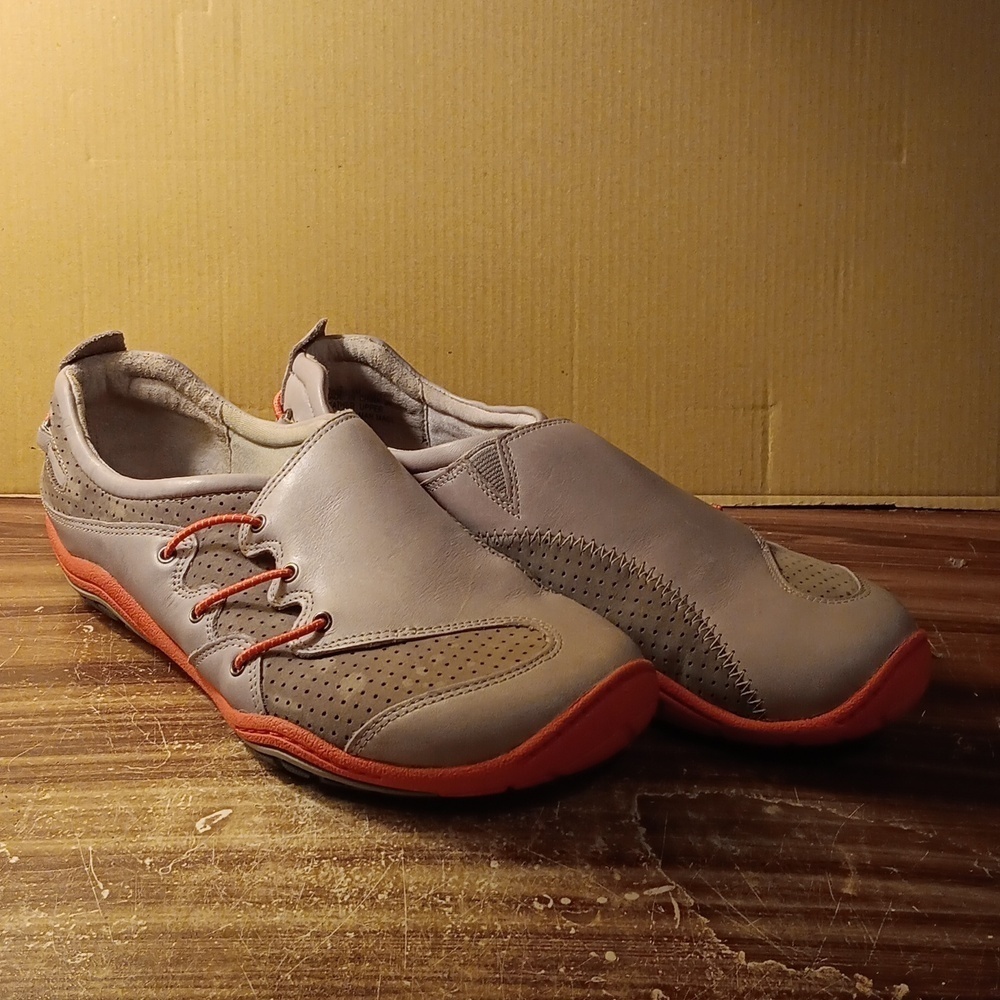 Privo free form slip on 6 Grey coral